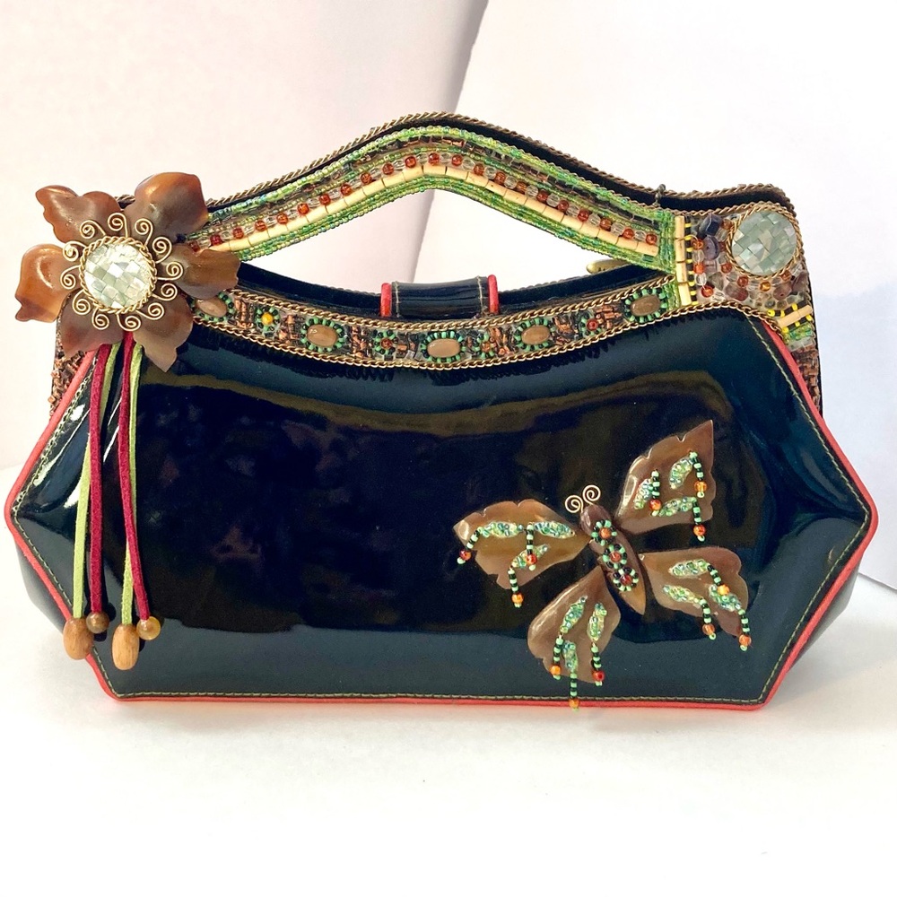 Spring Sale 🌼 Mary Frances patent leather vintage purse butterfly beaded handle